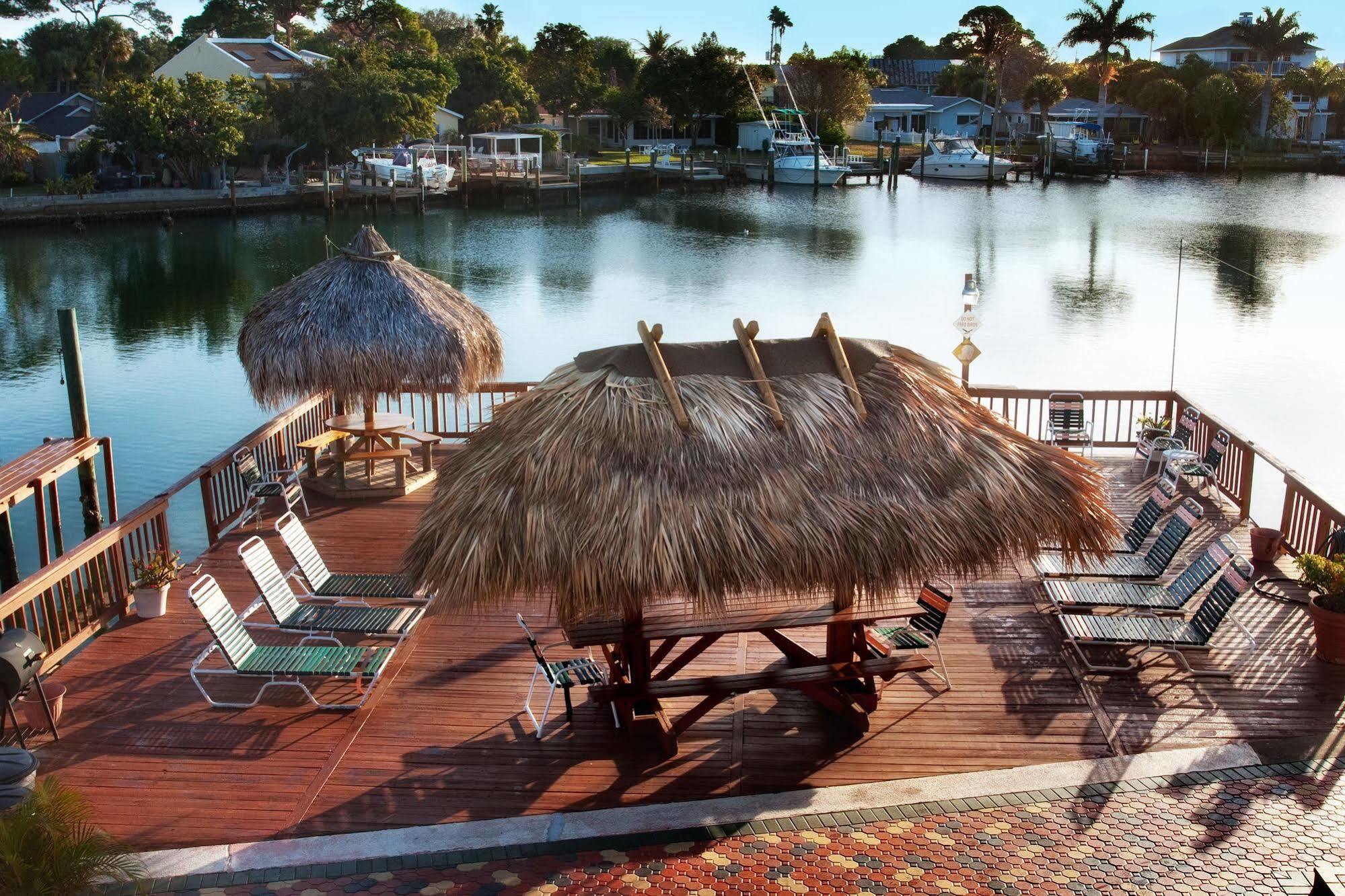 Bay Palms Waterfront Resort - Hotel And Marina St. Pete Beach Exteriör bild