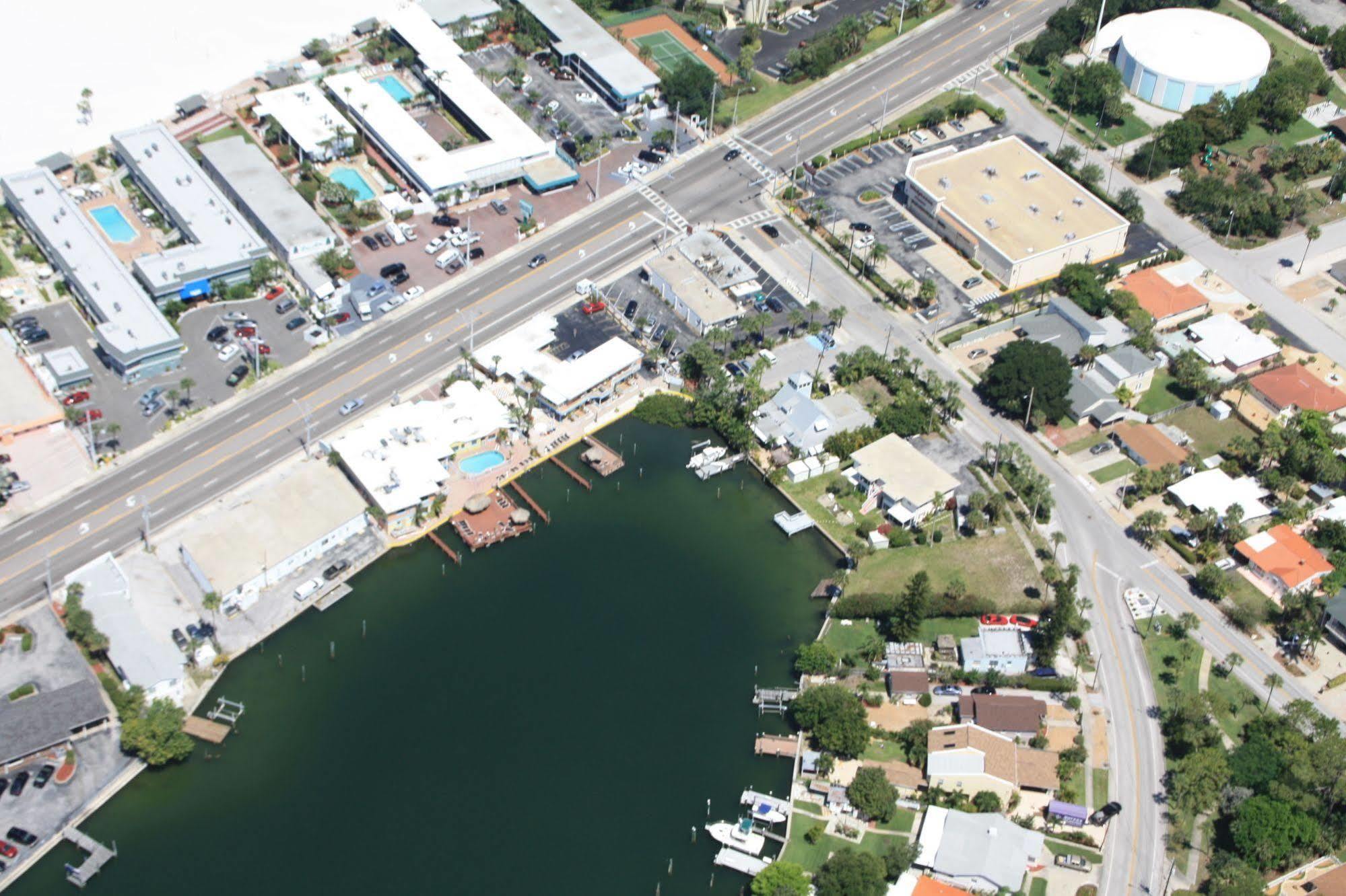 Bay Palms Waterfront Resort - Hotel And Marina St. Pete Beach Exteriör bild